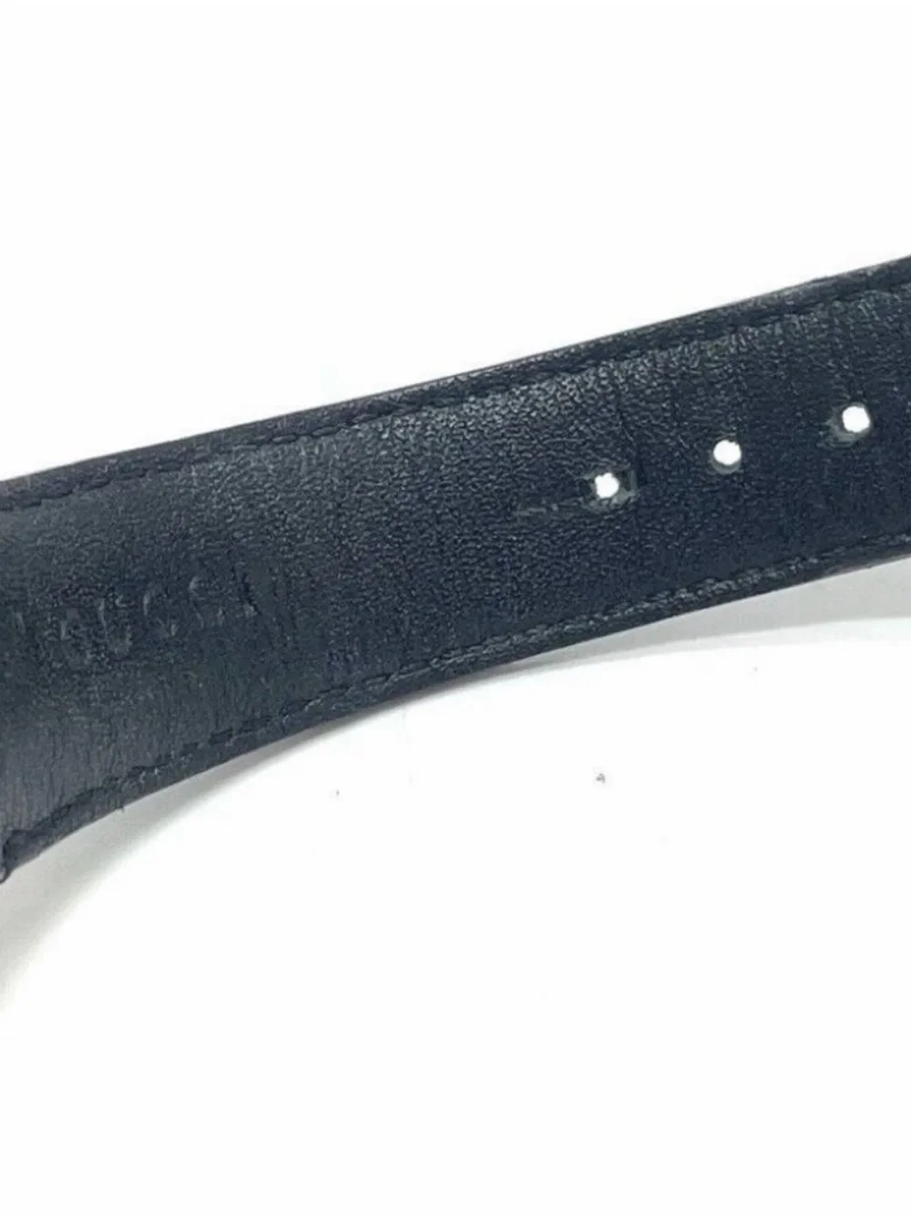 Gucci refined watch